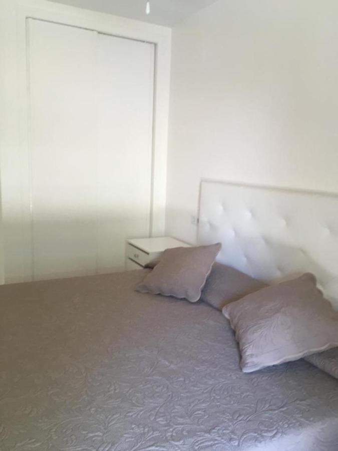2-Bedroom And Living Room Apartment Near Campoamor Beach Екстериор снимка