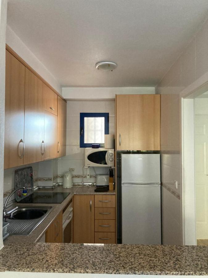 2-Bedroom And Living Room Apartment Near Campoamor Beach Екстериор снимка