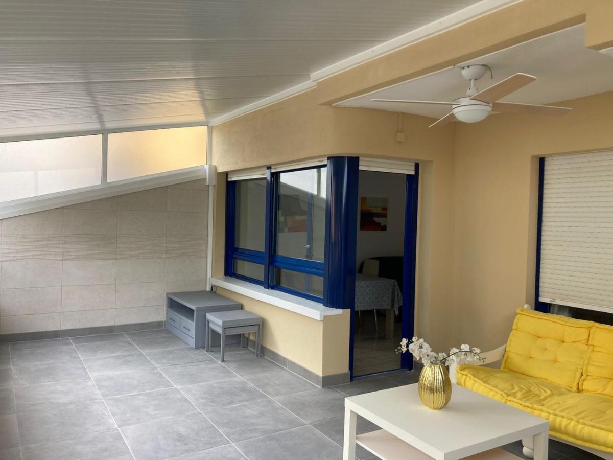 2-Bedroom And Living Room Apartment Near Campoamor Beach Екстериор снимка