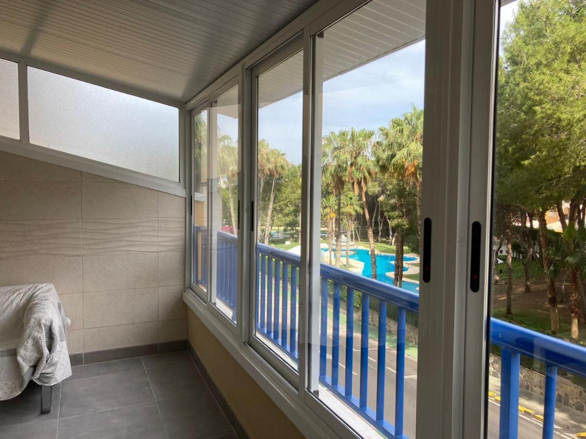 2-Bedroom And Living Room Apartment Near Campoamor Beach Екстериор снимка